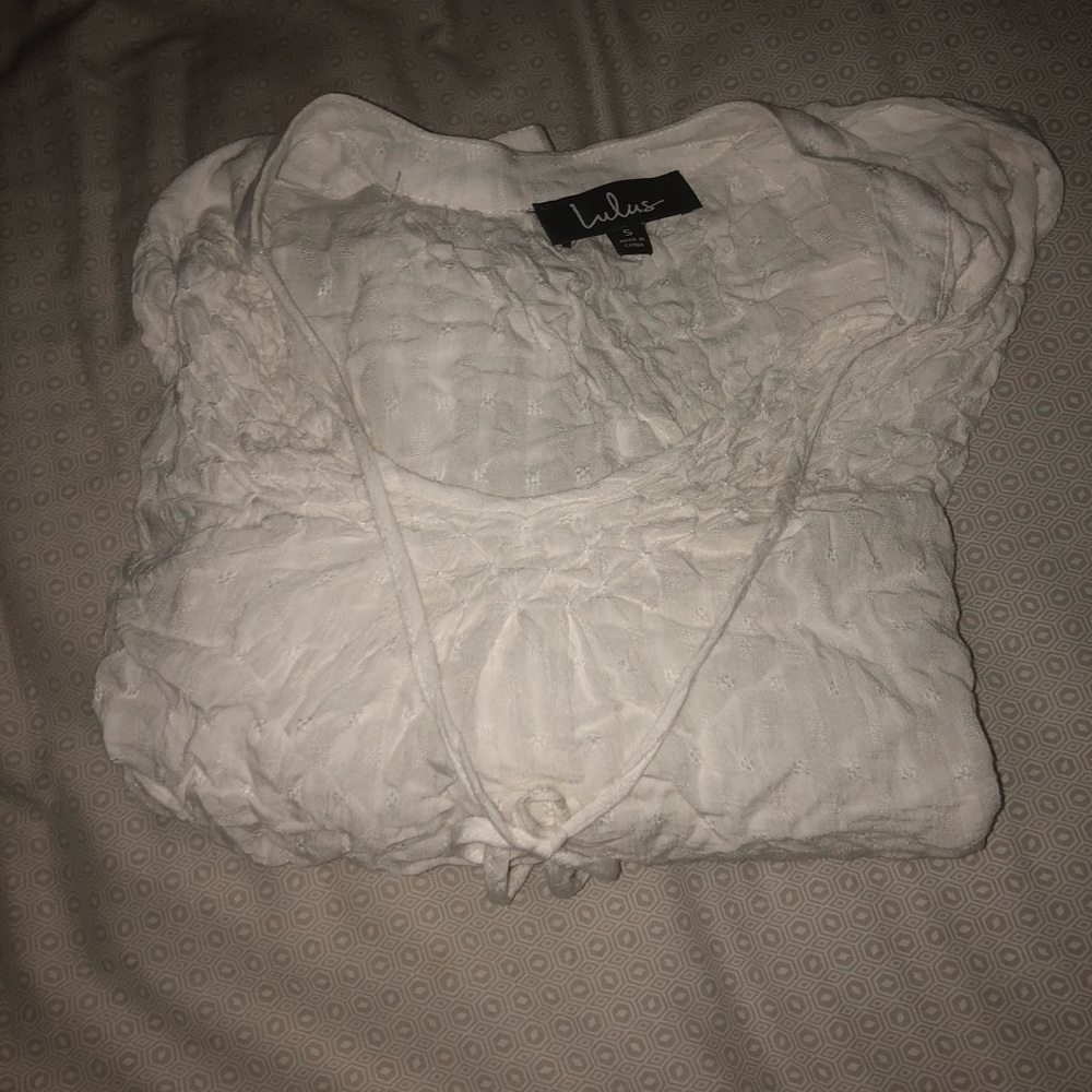 CUTE WHITE CROP TOP